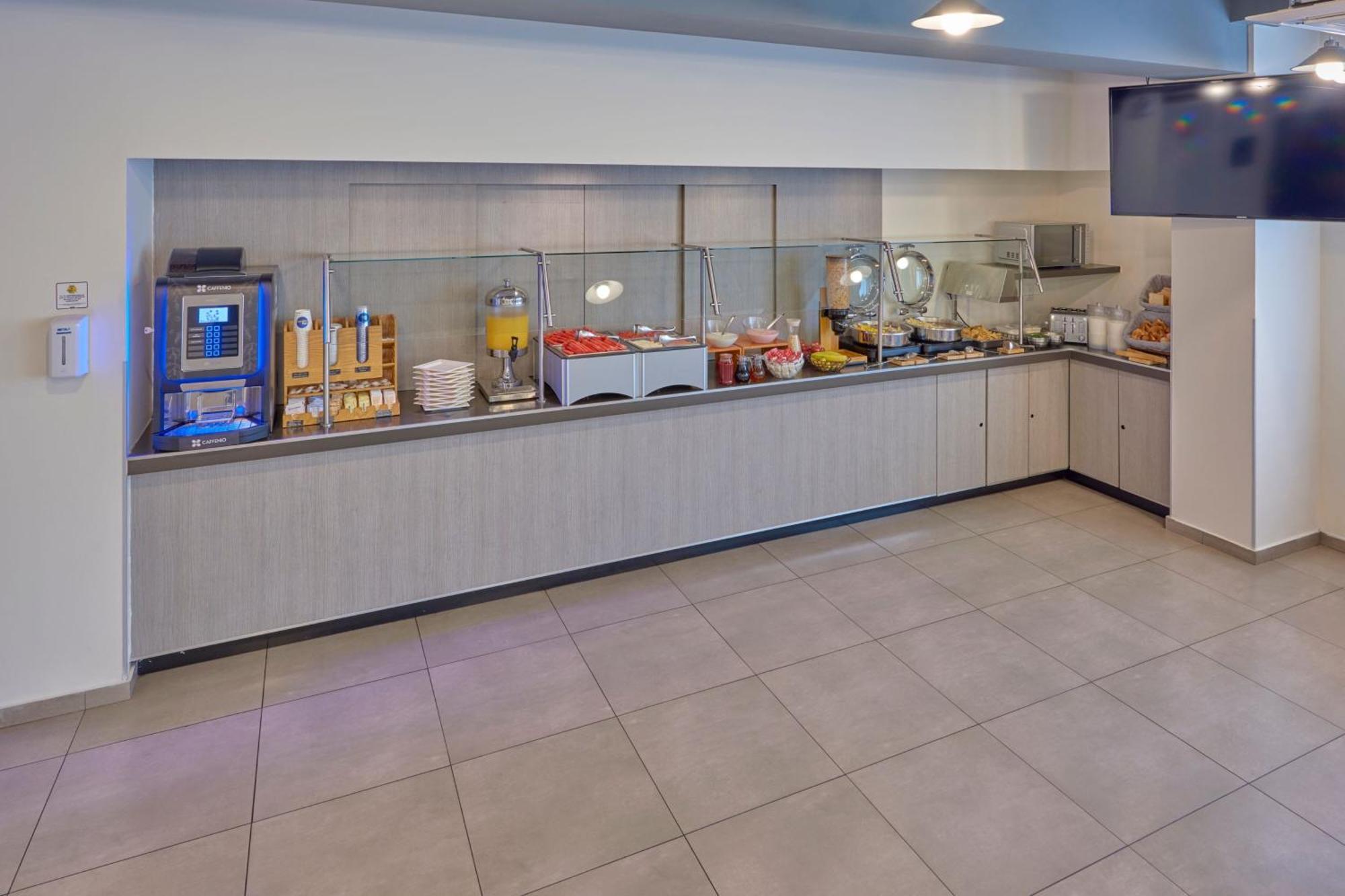 City Express Junior By Marriott Leon Centro De Convenciones Zewnętrze zdjęcie