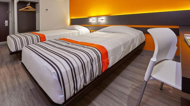 City Express Junior By Marriott Leon Centro De Convenciones Zewnętrze zdjęcie