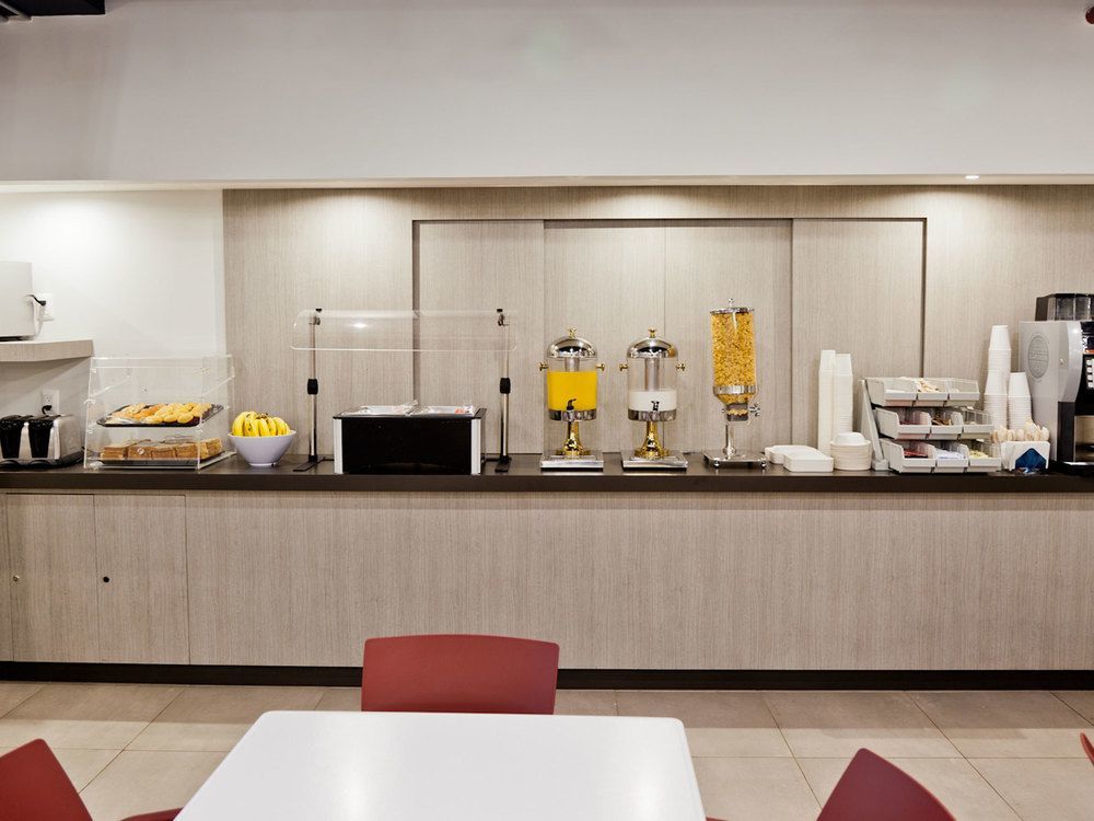 City Express Junior By Marriott Leon Centro De Convenciones Zewnętrze zdjęcie