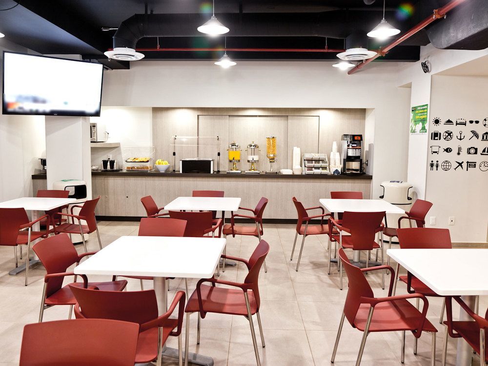 City Express Junior By Marriott Leon Centro De Convenciones Zewnętrze zdjęcie